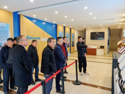 安徽省宁国市工商联辅导一行莅临瓦力游戏科技参观调查